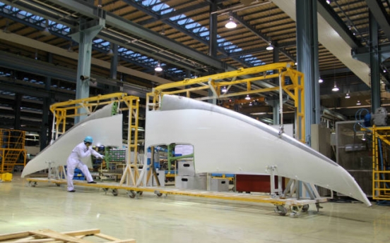 Korean Air building parts for B787 Dreamliner in Busan