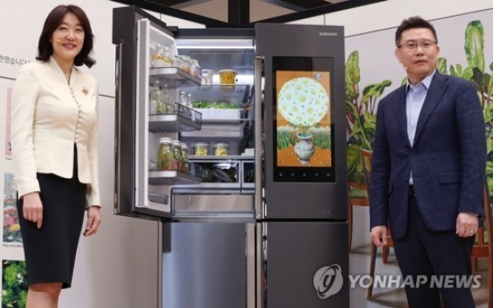 Conversing with your fridge: Samsung showcases S Voice