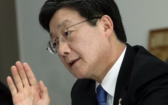 Presidential nominee Yoo says to meet Trump first if elected