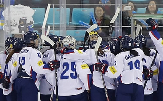 S. Korea hockey coach 'relieved' to be done with NK at worlds