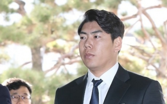 Appeals hearing set for May for Pirates’ Kang Jung-ho following DUI conviction