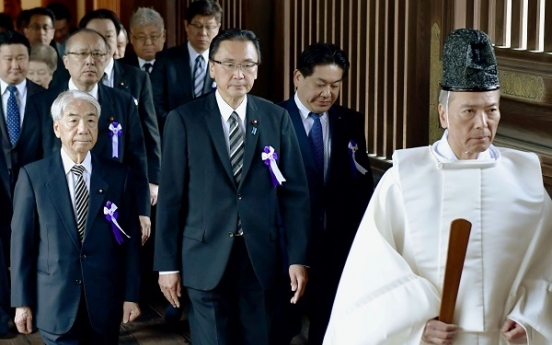 Korea expresses disappointment over Japan politicians' visit to shrine