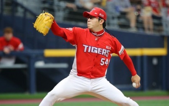 Korean left-hander chasing multiple records