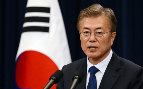 [Breaking] Moon taps deputy PM for economy, female foreign minister