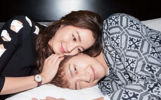 Kim Tae-hee, Rain expect first baby