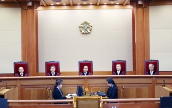 Constitutional Court upholds law restricting subsidies on mobile devices