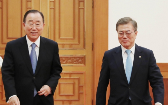 President Moon seeks ex-UN chief Ban’s help ahead of US visit