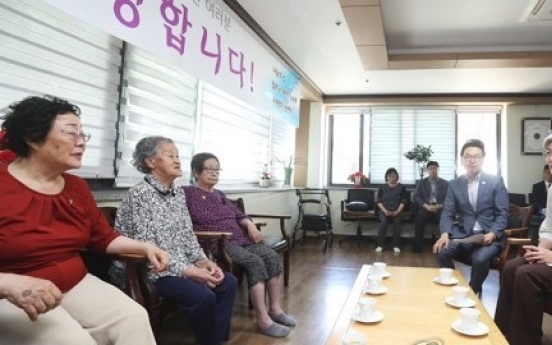 FM designate says victims should be at center of resolving comfort women issue