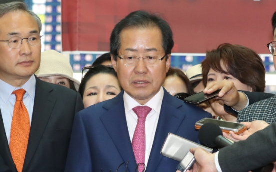 Hong Joon-pyo returns home to vie for conservative leadership