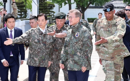 President Moon inspects allies' combat readiness at key command