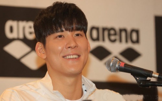 Swimmer Park Tae-hwan departs for Rome to open pre-worlds camp