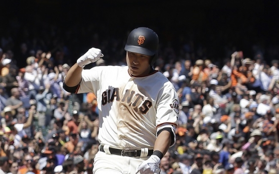 For Giants’ Hwang Jae-gyun, MLB debut means major payday