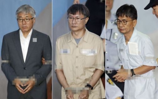 Prosecutors demand 5-yr sentences for govt. officials over artist blacklist