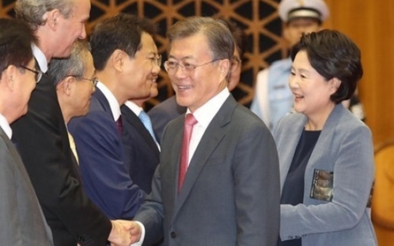 Moon's rating rises amid stern response to NK missile launch, brisk diplomacy