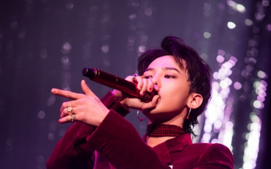 Sleepless in Seattle as G-Dragon kicks off N. America tour