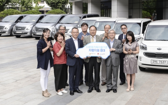 [Advertorial] Eximbank donates cars for multicultural centers