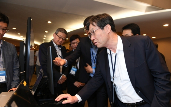 Posco hosts forum to encourage use of cutting-edge tech