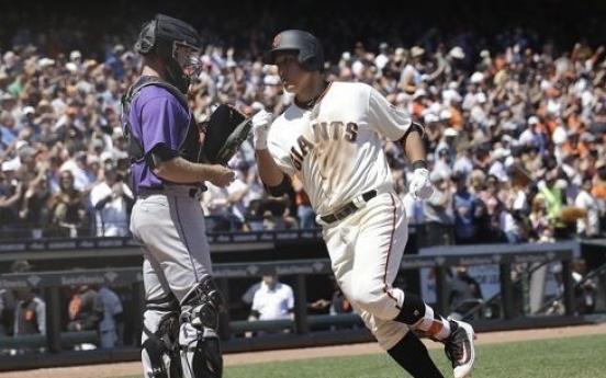 Giants demote slumping Korean to minors