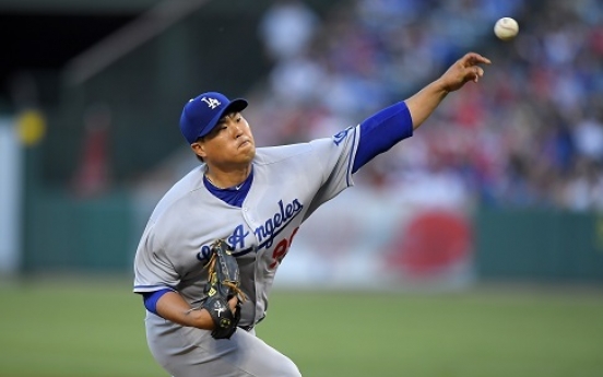 Ryu Hyun-jin throws 5 strong in return from injury