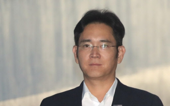 Samsung heir denies knowledge of controversial merger