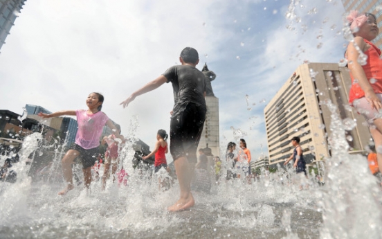 [Feature] Splash parks a hit in summer, but is the water clean?