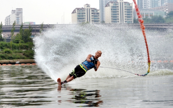 [Eye Plus] Excitement runs through Han River