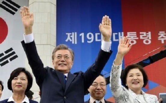 100 days in office, President Moon sets tone for tough reforms