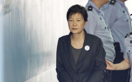 Court to decide whether to extend ex-President Park’s detention