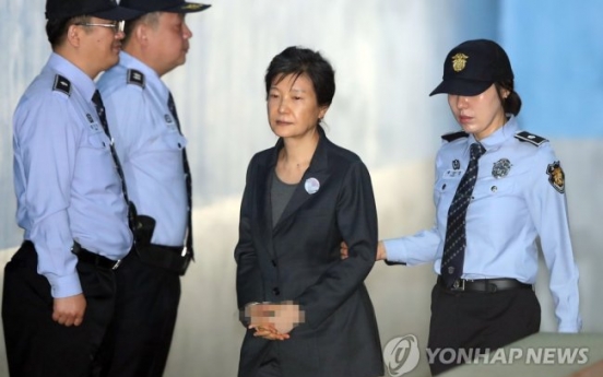 박근혜 구속 연장이냐 석방이냐…오늘 법원서 '운명의 날'