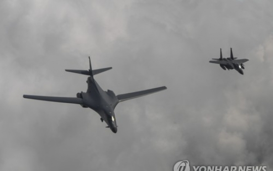 US to send B-1B bomber, F-22 fighters to Seoul airshow