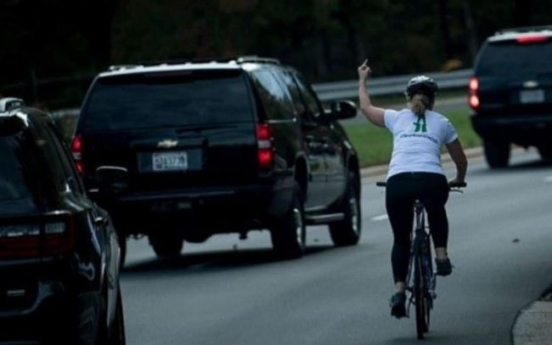 Trump gets the ‘finger’ from female cyclist