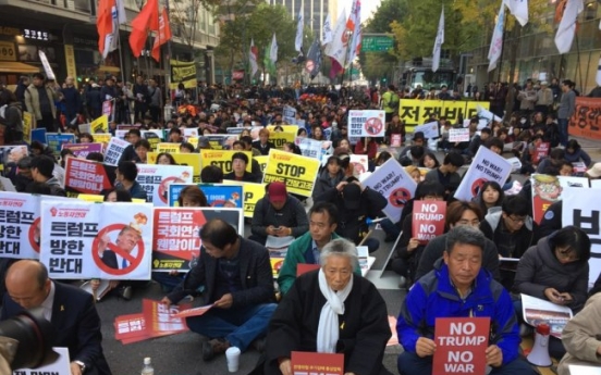 Rallies held to welcome, oppose Trump's visit to Seoul