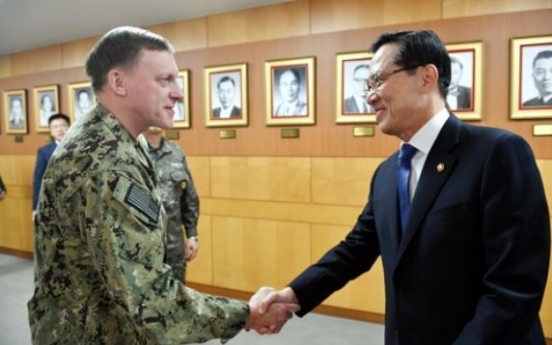 Defense chief discusses NK's cyber threats with US commander