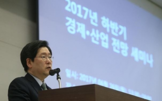 Korea's economy to grow in mid-2% range next year: experts