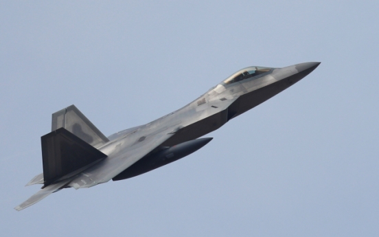 Six US F-22 stealth fighter jets arrive in S. Korea for joint air drills