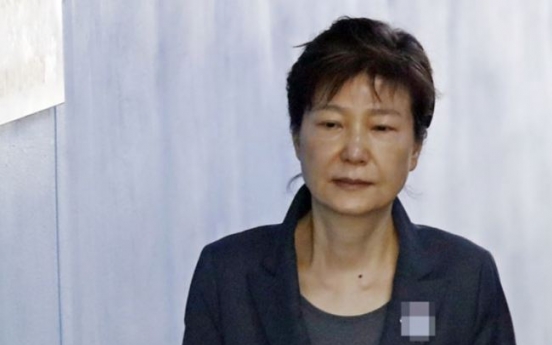 Ex-leader refuses questioning in prison over NIS fund scandal