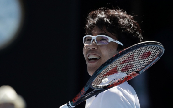 Chung's amazing run continues into Australian Open semis