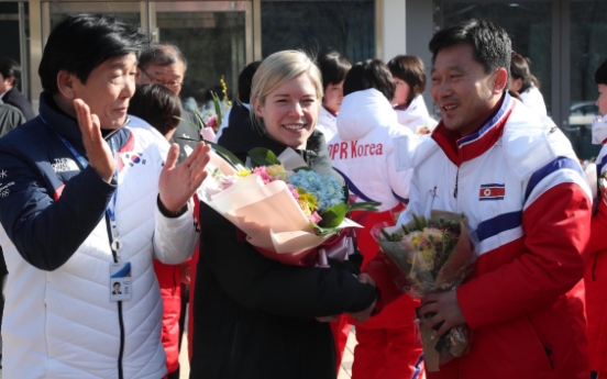 NK hockey players join S. Korean team for training