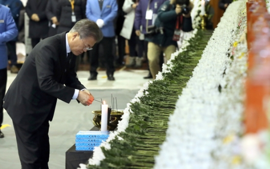 Moon apologizes for continued tragedies