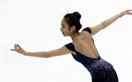 Figure skater Choi Da-bin sets season-best score in Olympic tune-up