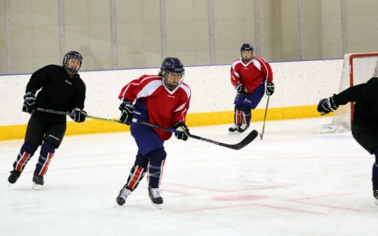 [PyeongChang 2018] Joint Korean women's hockey team has first practice together