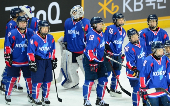 [PyeongChang 2018] N. Koreans make little impact in joint women's hockey team debut