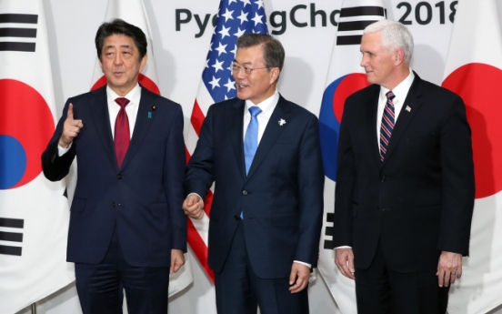 Chief delegates of US, N. Korea meet briefly at Olympic reception