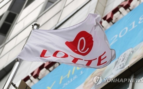 Lotte chief’s jail term reignites succession battle