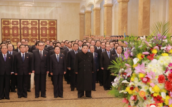 Kim Jong-un visits mausoleum of late leader to mark birthday