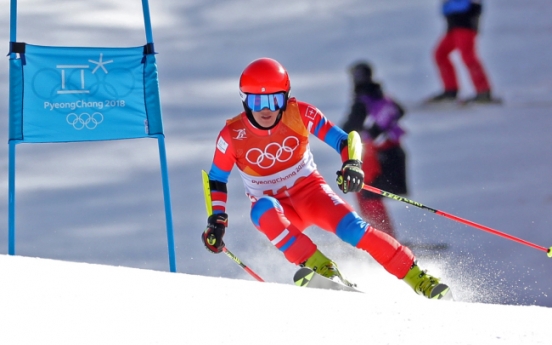 [PyeongChang 2018] N. Korean skiers thank cheerleaders, look forward to next Olympics