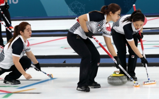 [PyeongChang 2018] Korea female curling team beats Sweden