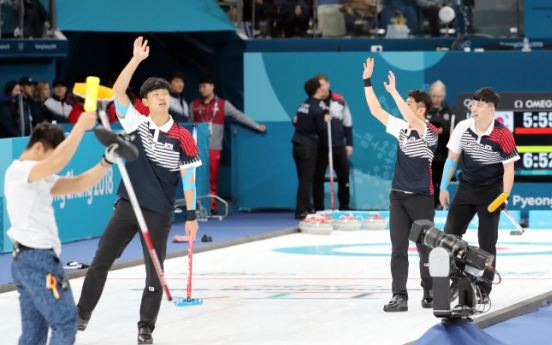 [PyeongChang2018] Korea's male curling team beats Japan in last round-robin match