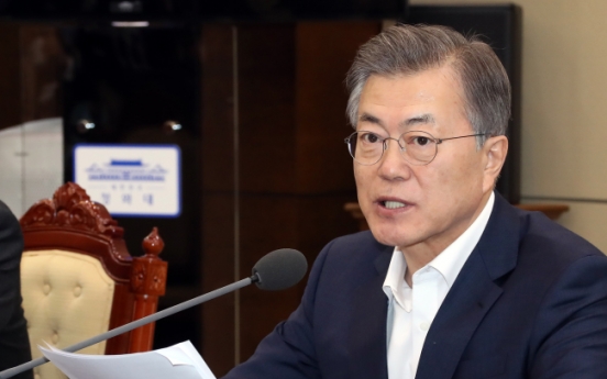 Moon's top security aide holds talks with NK delegates in Seoul