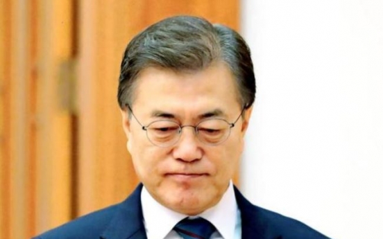 Moon to meet party leaders next week over N. Korea ties